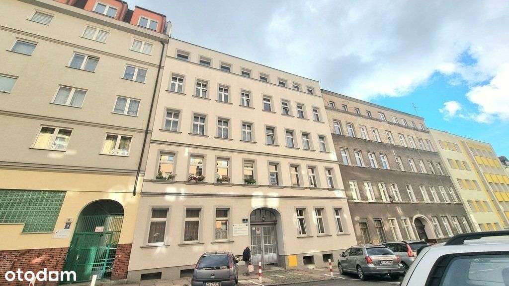 Kapitalny remont, c.o. miejskie, klimatyzacja-9