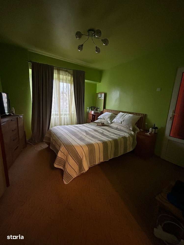 De vanzare 4 camere,2 bai,2 balcoane,zona centrala,mobilat și utilat - Imagine principală: 3/14