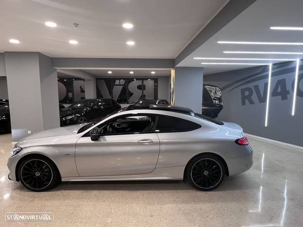 Mercedes-Benz C 220 d Coupe 9G-TRONIC Night Edition - 12
