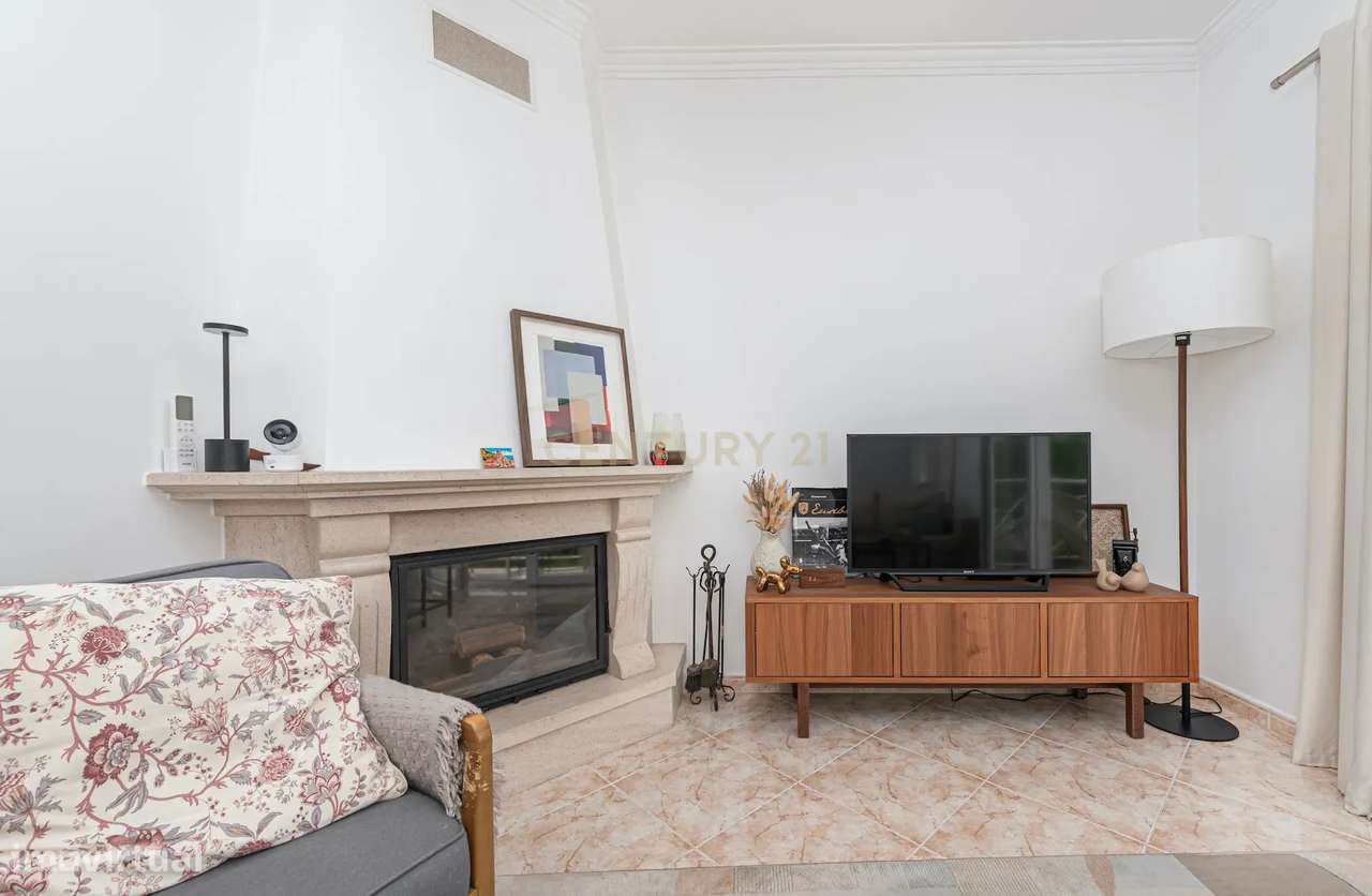 Excelente Apartamento T2  na Sobreda-5