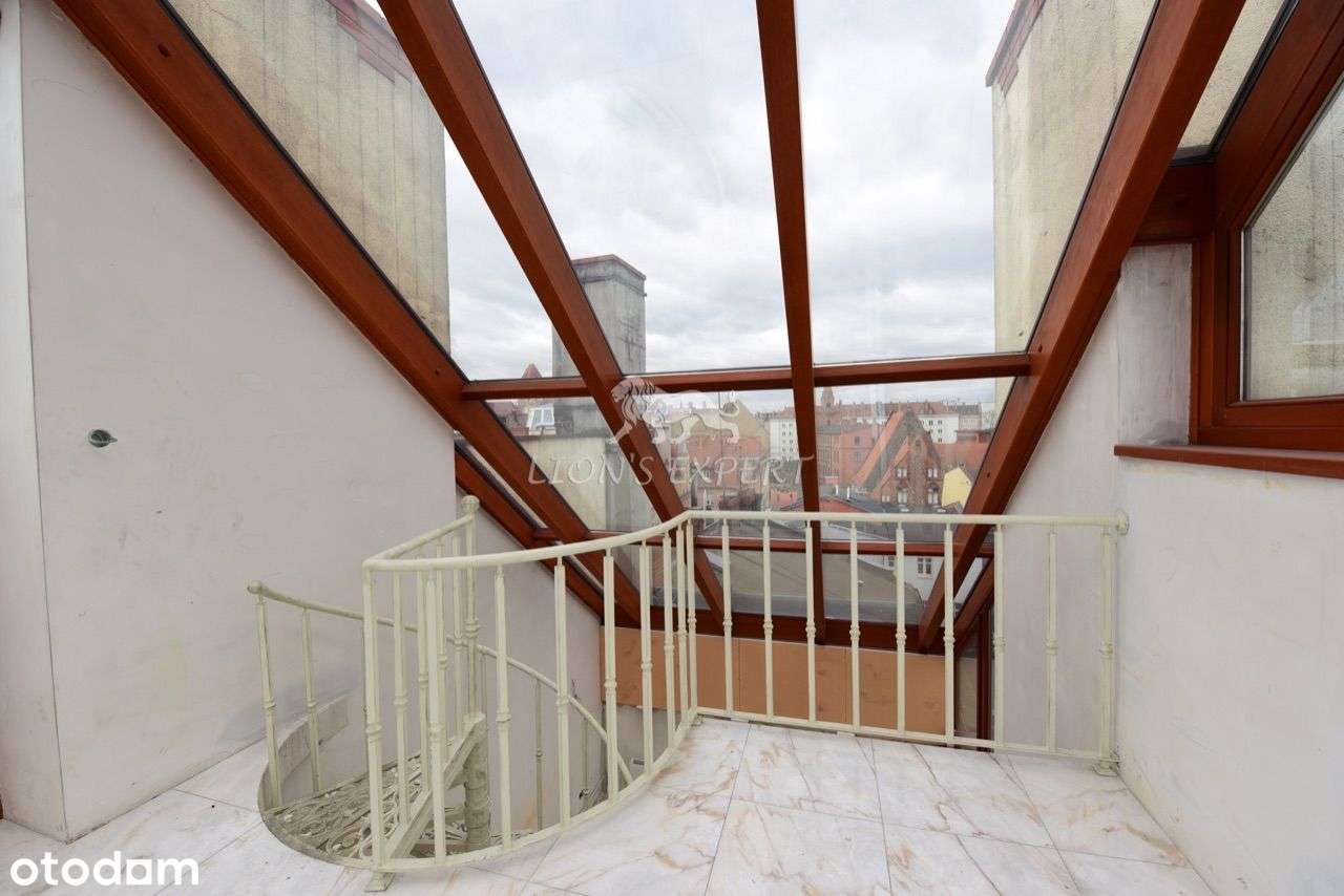 Nowa kamieniczka. Centrum. Tenement House Centre.-0