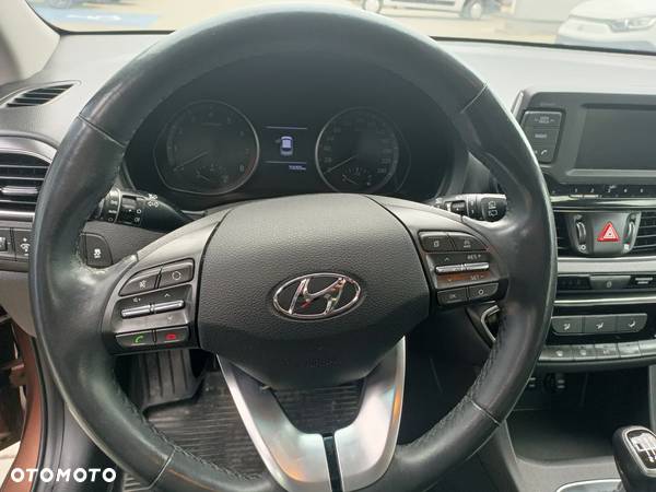 Hyundai I30 1.4 BlueDrive Classic + - 11