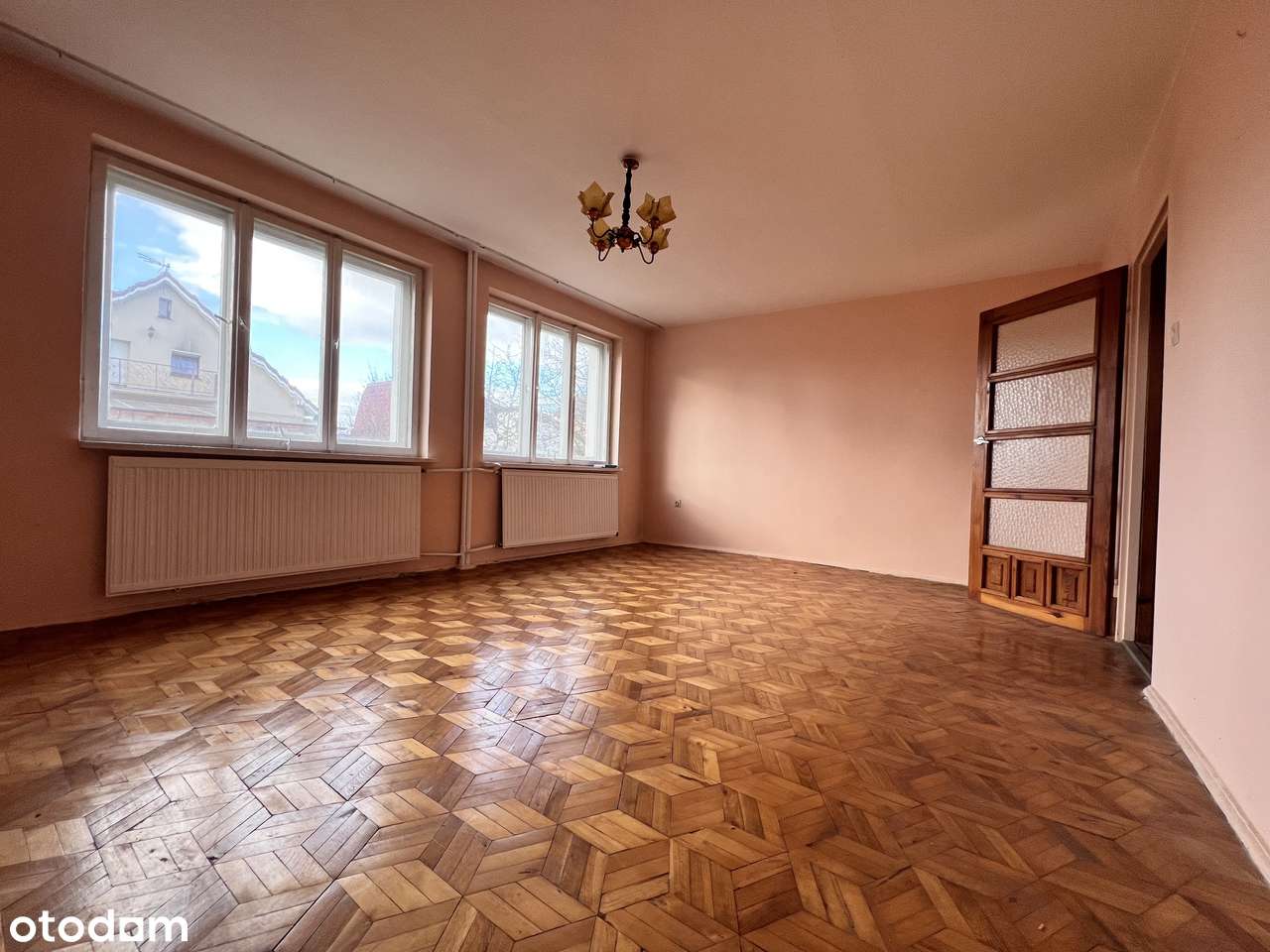 Wolnostojący dom Legnica-1