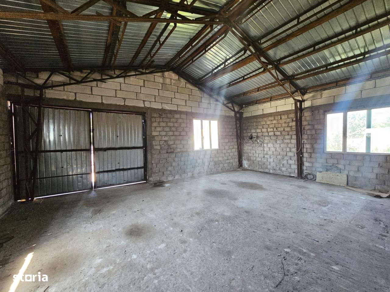 Hală de închiriat în Curtea de Argeș. - Imagine principală: 3/11