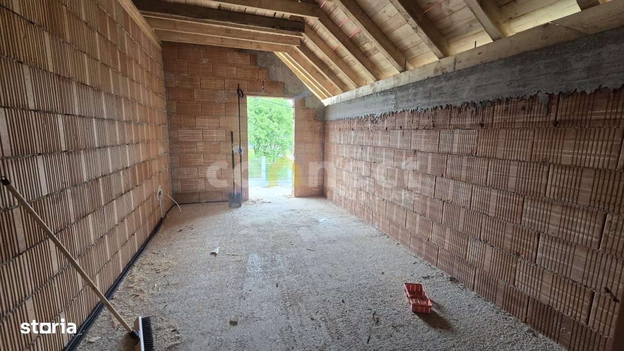 Casa cu 4 camere, 3 bai Teren 500 mp I Tureni-12