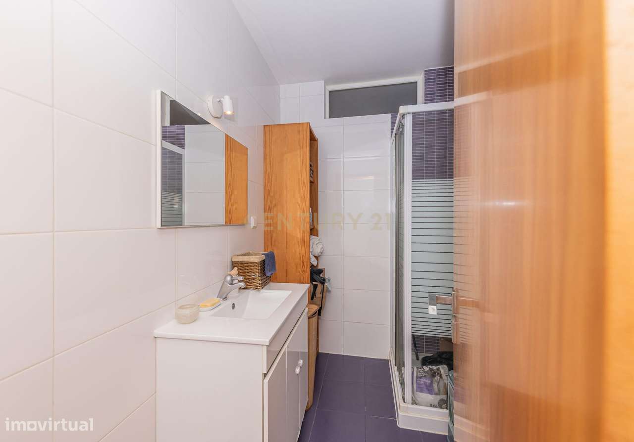 Moradia Moderna T4 em São Domingos de Rana, Cascais-14