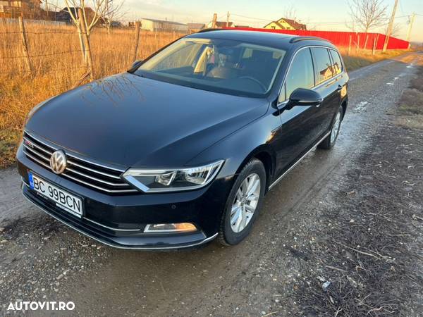 Volkswagen Passat Variant 2.0 TDI DSG 4Motion Comfortline - 2