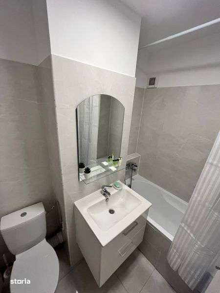 Garsoniera Tineretului - Vedere parc - Imagine principală: 4/8