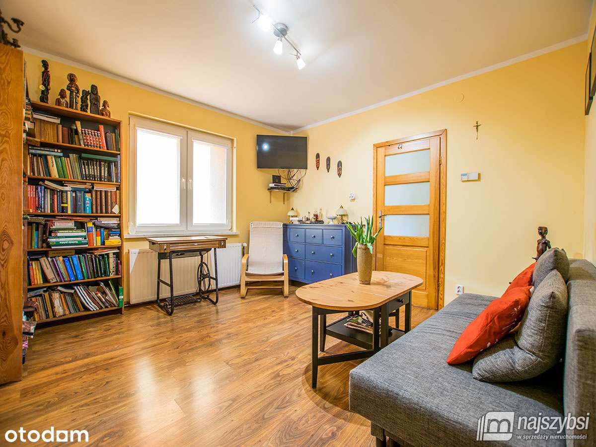 Trzebiatów- piętro domu z garażem