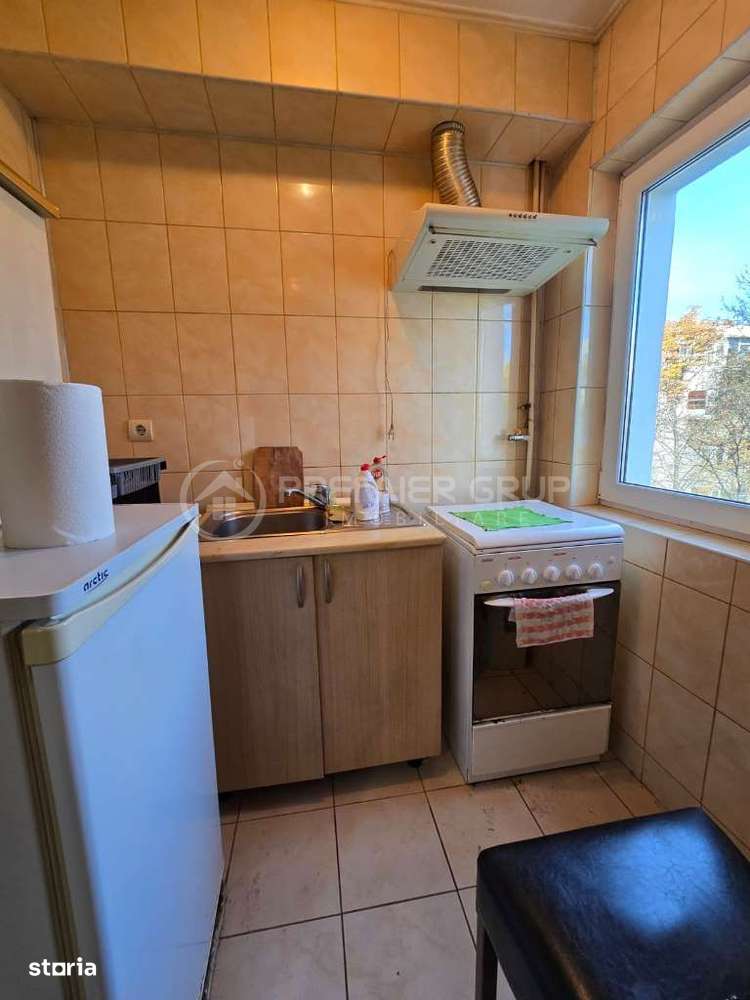 Etaj 3 | Apartament 2 camere 29mp - Podu Ros, fără risc - Imagine principală: 5/6