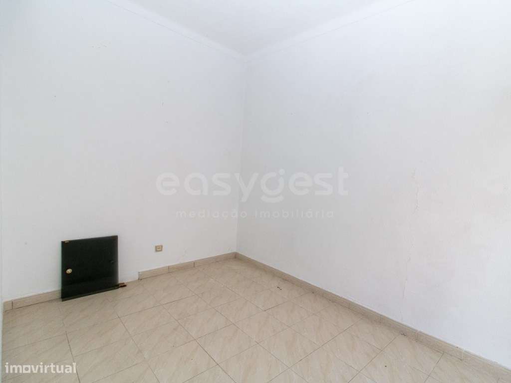 Moradia Térrea para Recuperar com Terraço | Hortas - Vila Real de S... - Grande imagem: 5/31