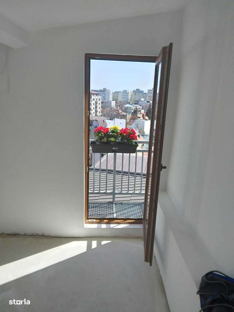 Penthouse - renovat 2025- Eminescu-6