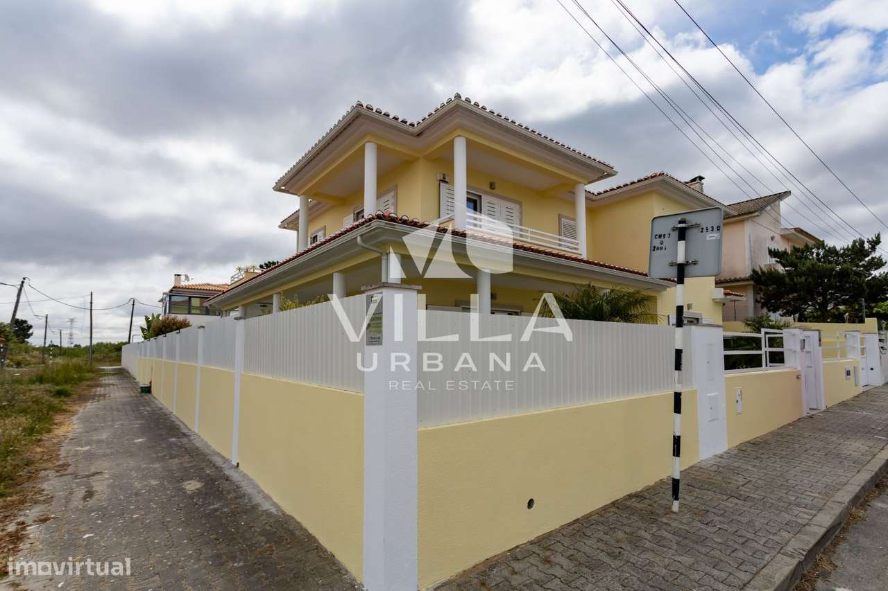 Moradia Isolada T4 em Valadares-8