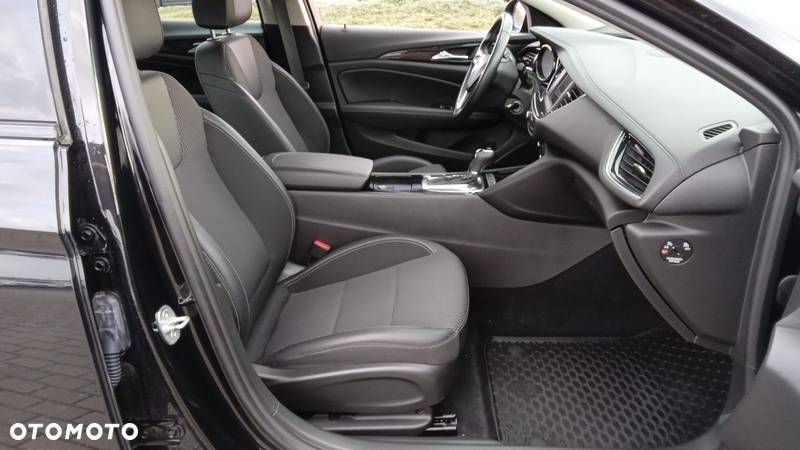 Opel Insignia 2.0 CDTI Elegance S&S - 27