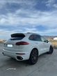 Porsche Cayenne - 3