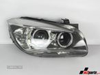 Farol Xenon Direito Seminovo/ Original BMW X1 (E84) 63117290240 - 1