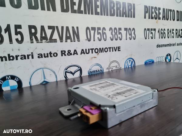 Modul Confort Amplificator Antena Control Radio Land Rover Range Rover Sport L320 Discovery 3/4 Cod XRA500030 Dezmembrez Range Rover Sport L320 2.7 Tdv6 Motor 276DT - Dezmembrari Arad - 2