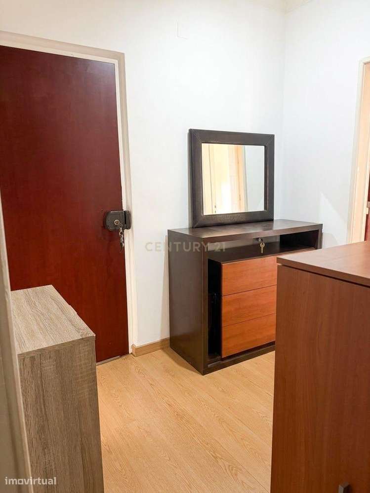 Apartamento de 2 assolhadas com terraço! centralidade absoluta...-0