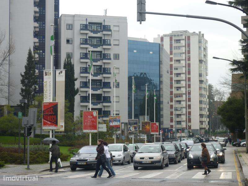 T1 - Mobilado; Porto; Pç Galiza; Palacio - Grande imagem: 1/10
