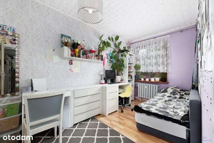 Czteropokojowe mieszkania w niskim bloku-10