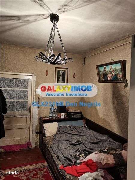 Domenii, urgent, casa3 camere,curte proprie - Imagine principală: 5/7