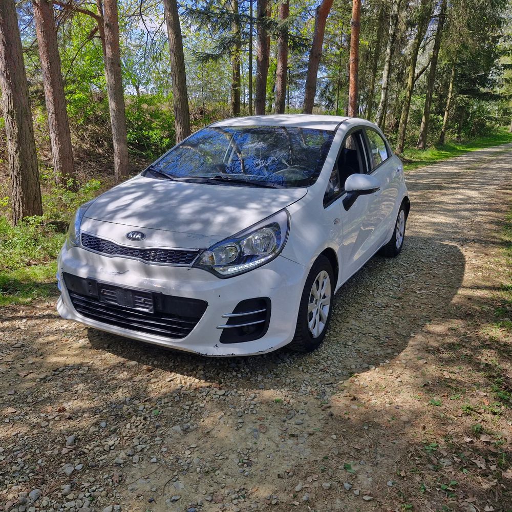 Kia Rio III 1.1 CRDI Business Line 2015