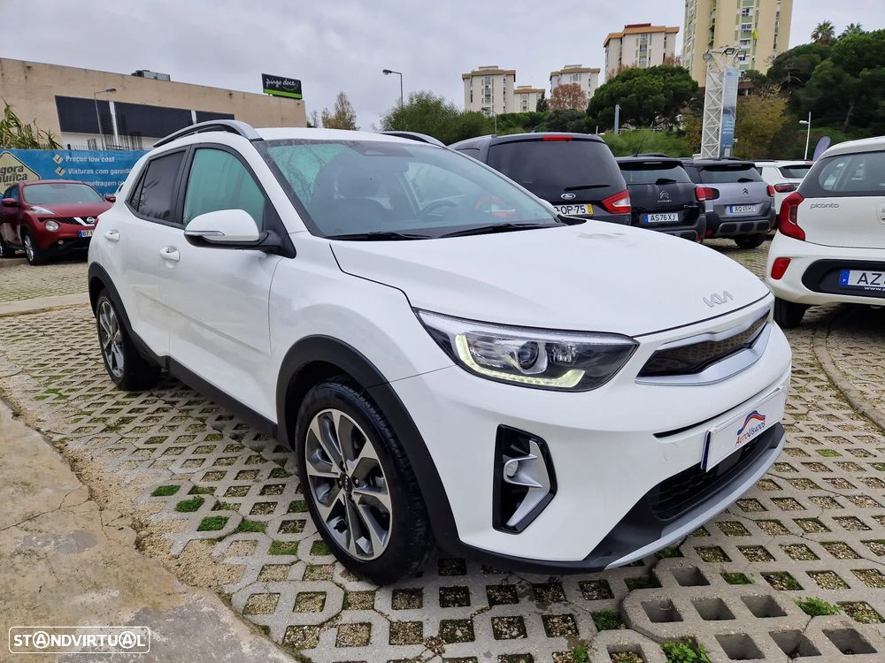 Usados Kia Stonic 19 990 EUR, 10 216 km, 2023 Standvirtual