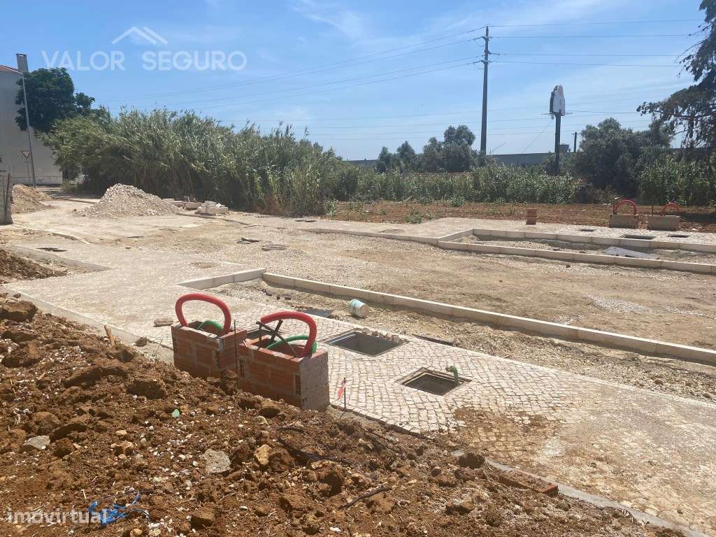 Lote de terreno para construção no Sobralinho em Alverca - Grande imagem: 4/8