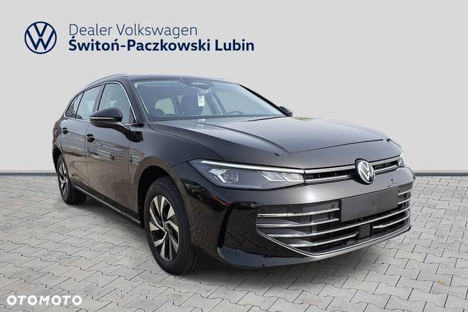 Volkswagen Passat - 8