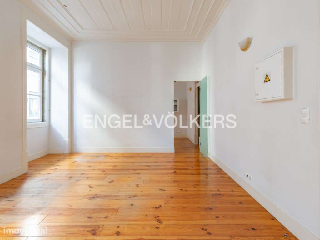 Escritório no Largo do Caldas - Grande imagem: 3/25