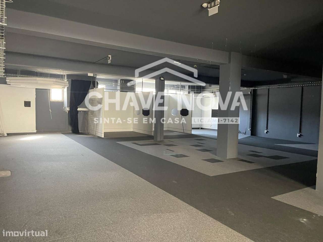 Loja Comercial c/ 300m2 - Porto - Grande imagem: 2/17