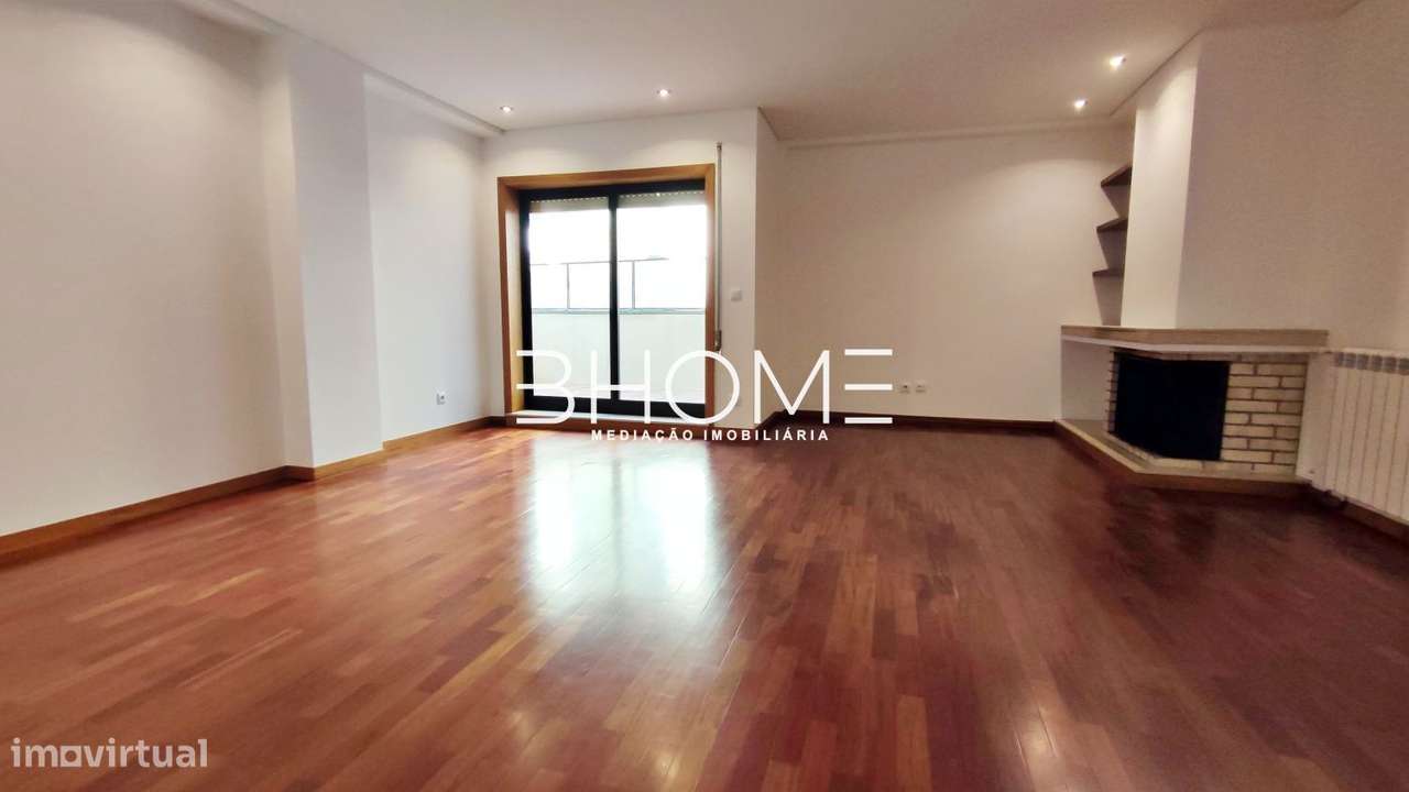 T3 com garagem em S. Vicente próximo do Centro - Grande imagem: 4/27