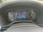 Ford S-Max 2.2 TDCi Titanium - 21