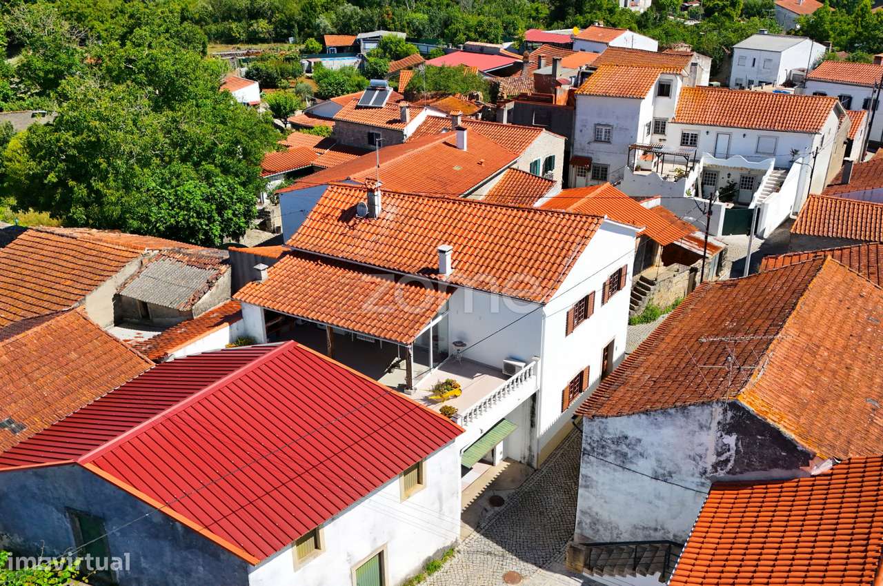 Moradia T3 com garagem e terraço em Bem da Fé, Condeixa-a-Nova-40