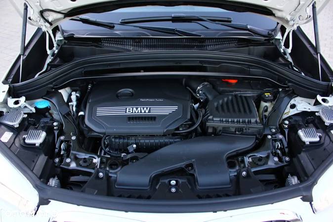 BMW X1 sDrive18i xLine - 38