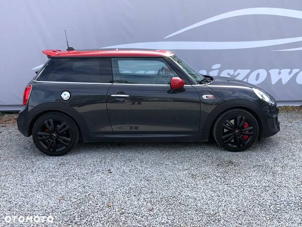 MINI John Cooper Works - 9