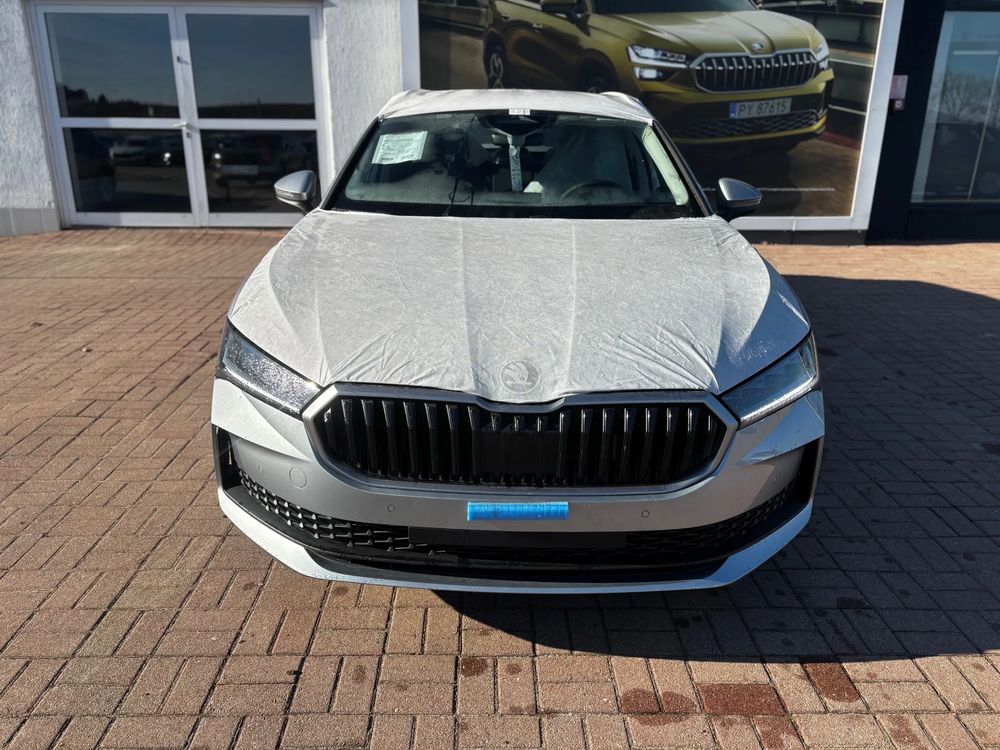 SKODA SUPERB Superb Combi Essence 1,5 TSI m-HEV 150 KM 7-biegowa DSG