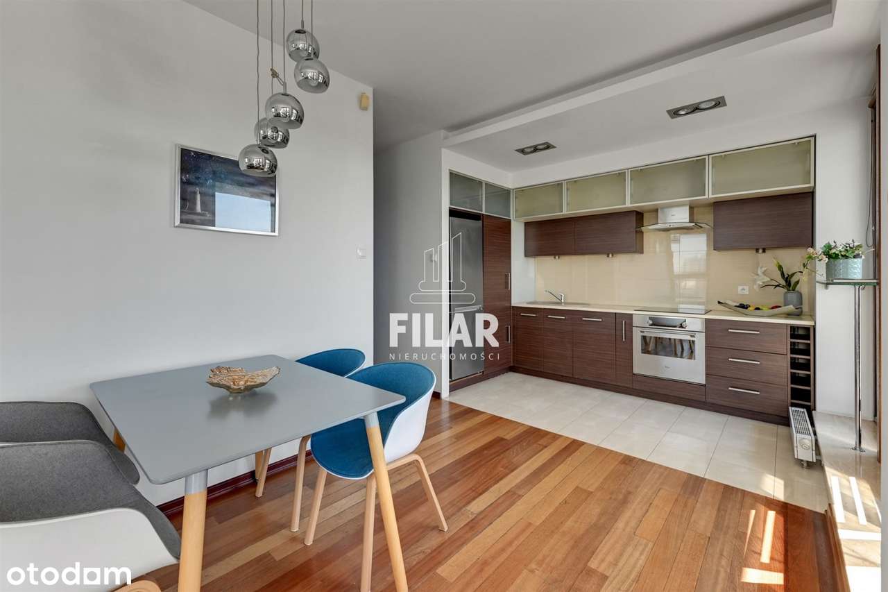 Sea Towers, komfortowe 3 pokoje z balkonem i halą-4