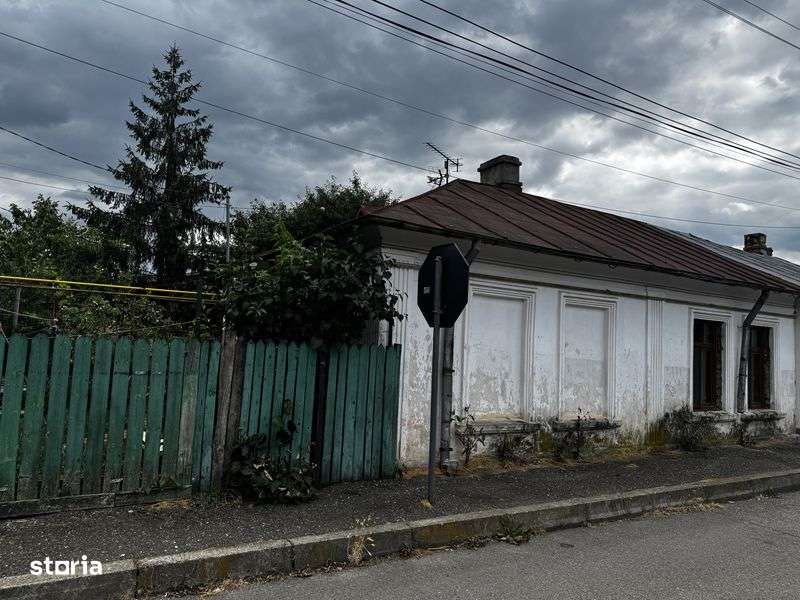 Casa de vanzare zona Sfantul Andrei - Imagine principală: 5/8