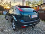 Ford Focus 1.6 16V Ambiente - 12