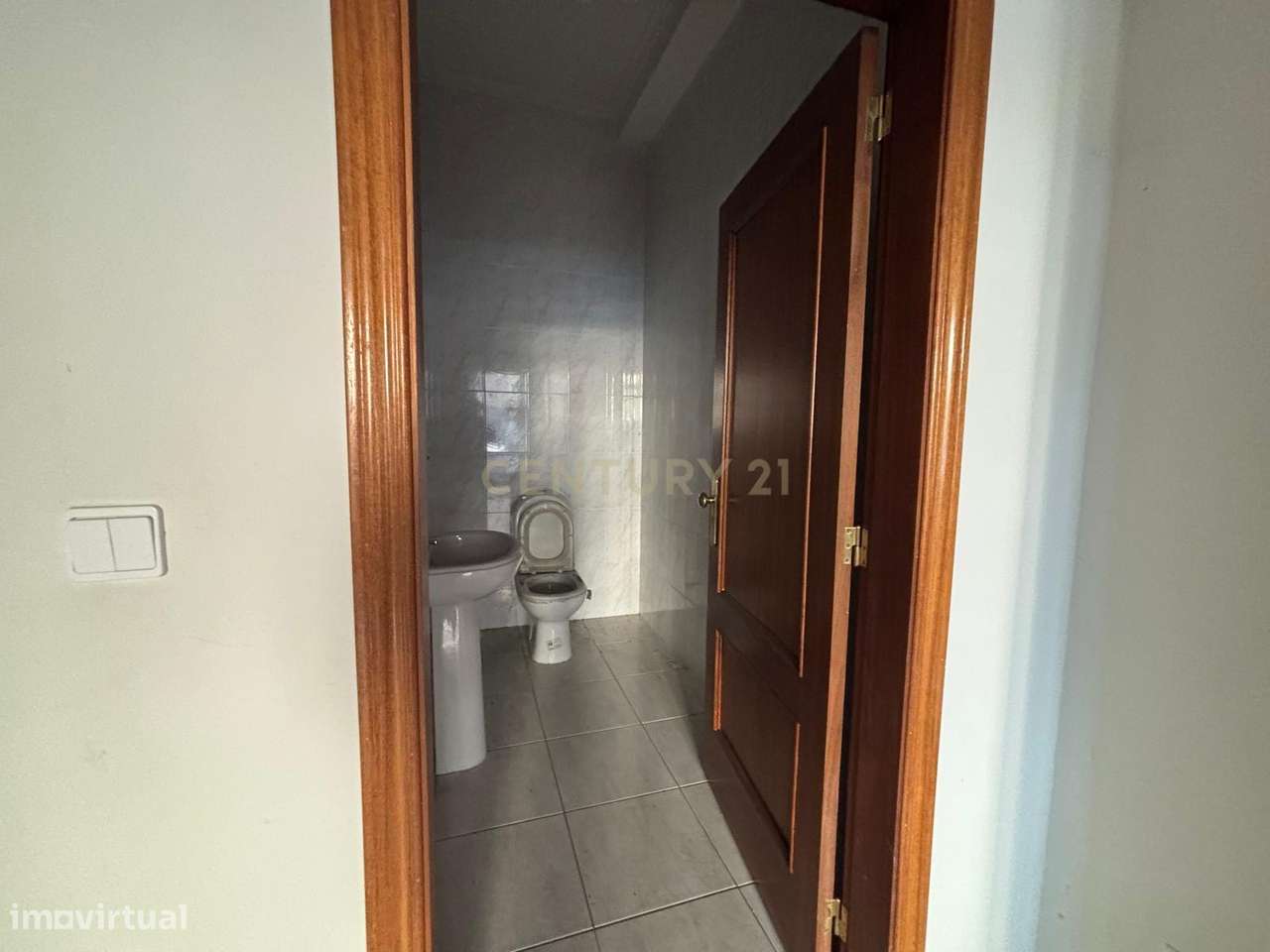 Loja com 84m2 em Mirandela - Grande imagem: 4/6