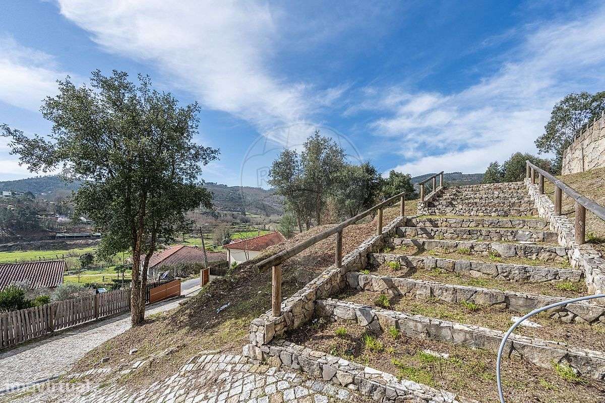 Moradia T2 para venda-17