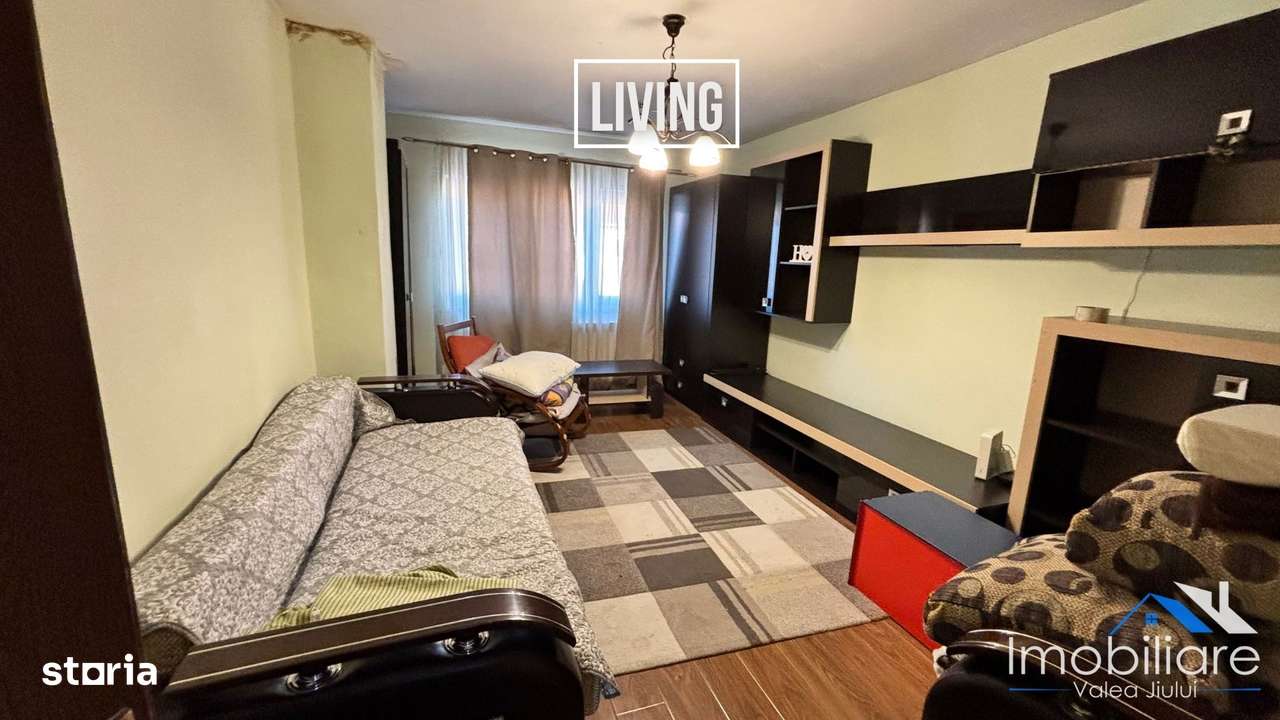 Apartament 2 camere – Petrila, Str. Minei - Imagine principală: 2/8