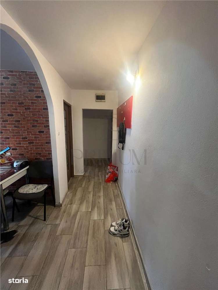 UMT - MUZEUL SATULUI - 3 CAM - ETJ.3 - 2 BAI - 2 BALCOANE - IZOLAT - S - Imagine principală: 4/12