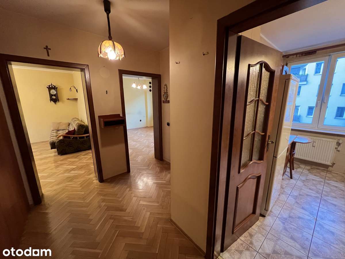 Gdynia Starowiejska 2-pokojowe z balkonem i windą-4