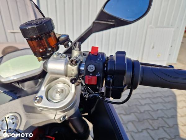 Ducati SuperSport - 39