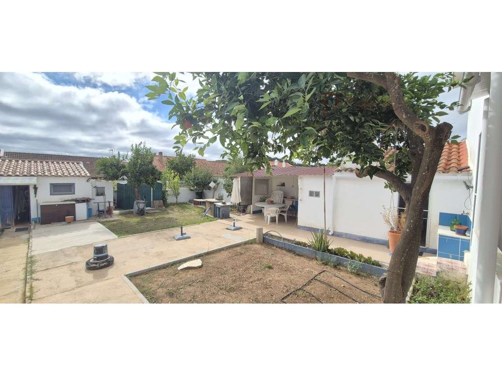 MORADIA T3 - SÃO DOMINGOS - Com Garagem e espaço exterior-35