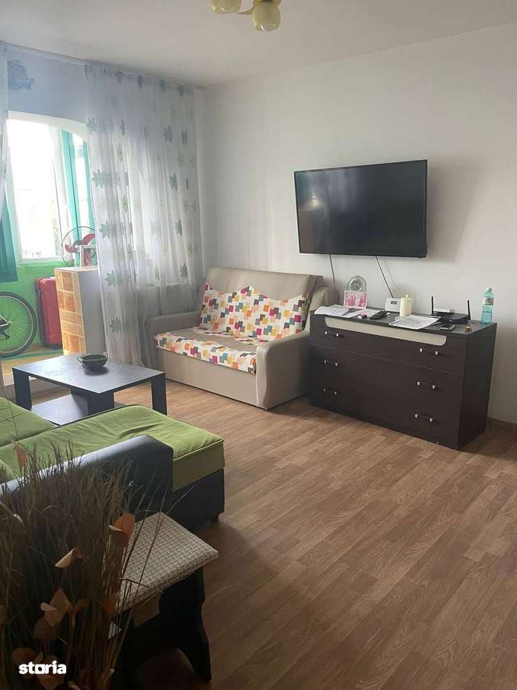 Apartament 2 semidecomandat,Milcov,et 4-6