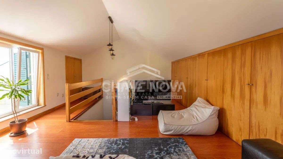 PS - Moradia T4+1 com jardim e possibilidade de piscina Gulpilhares-28