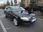 Audi A4 Avant 2.0 TDI - 4